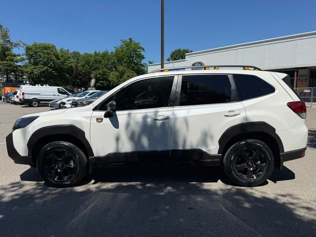 Used 2024 White Subaru Wilderness image 10