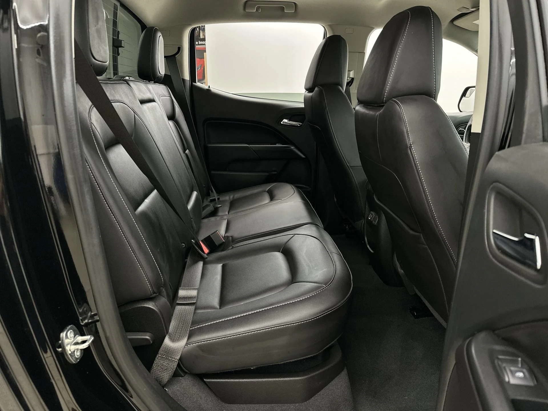 Used 2022 Black Chevrolet LT image 17
