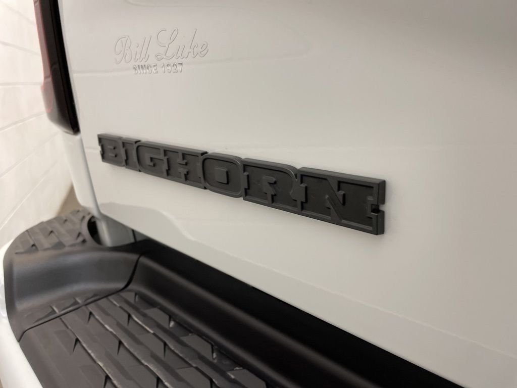 New 2026 Bright White Clear-Coat Exterior Paint RAM Big Horn SRW image 6