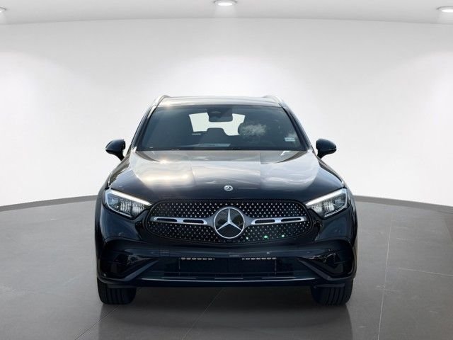 New 2026 Black Mercedes-Benz GLC 300 image 3