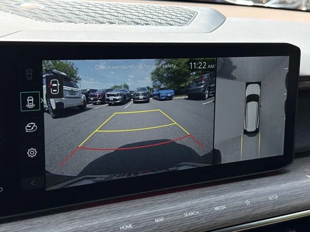 Used 2024  Kia Land image 28