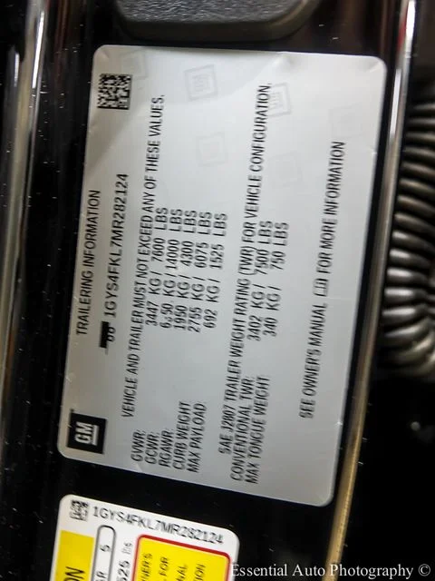 Used 2021 Black Cadillac Sport image 30