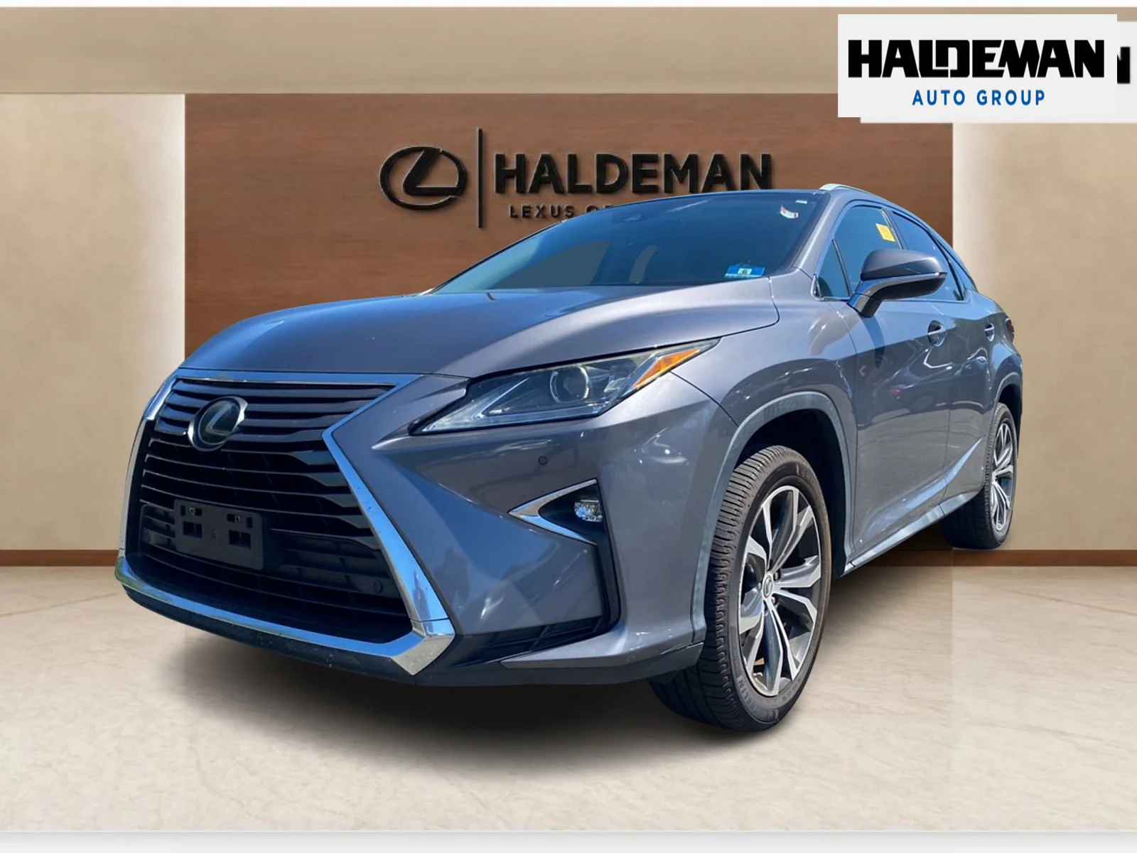 Used 2016 Nebula Gray Pearl Lexus  image 2