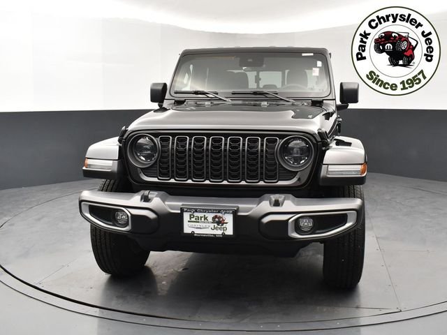 Used 2024 Jeep Gladiator Sport S with VIN 1C6HJTAG4RL108931 for sale in Burnsville, Minnesota