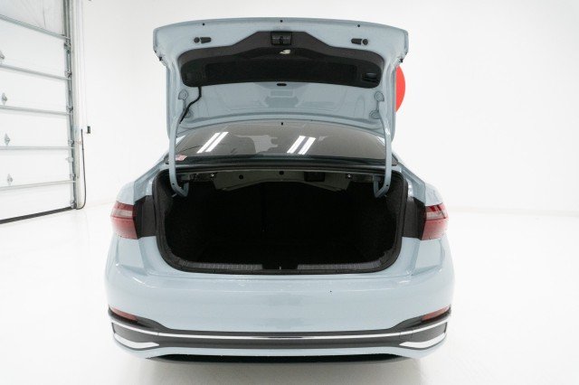 Used 2025 Monument Gray Volkswagen SEL image 7