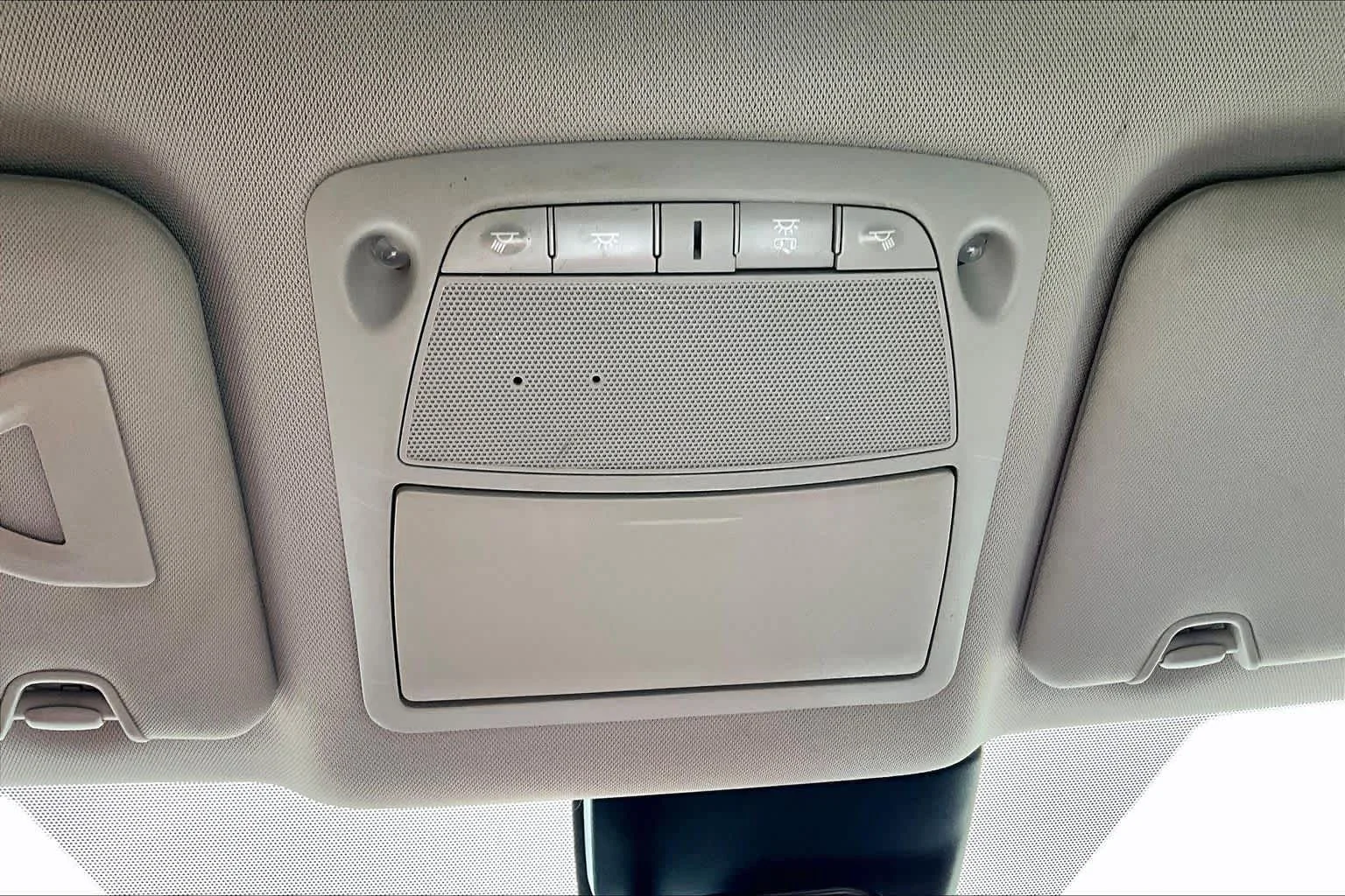 Used 2019 Gun Metallic Nissan S image 29