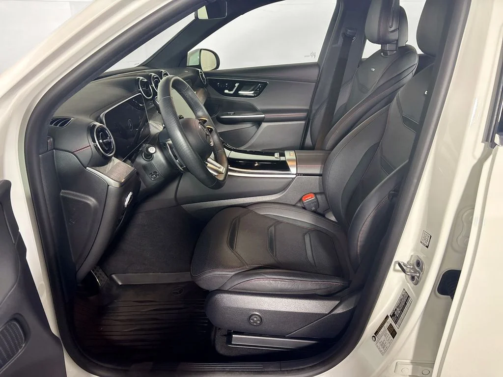 Used 2024  Mercedes-Benz GLC 43 AMG® image 11
