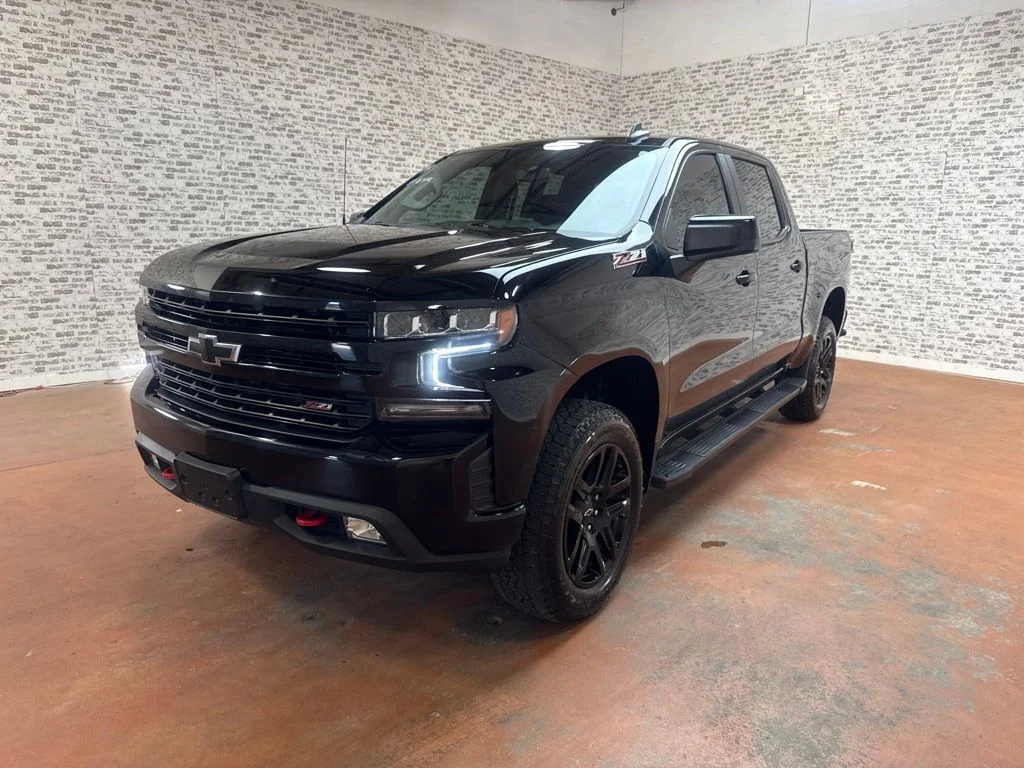 Used 2021 Black Chevrolet LT Trail Boss image 3