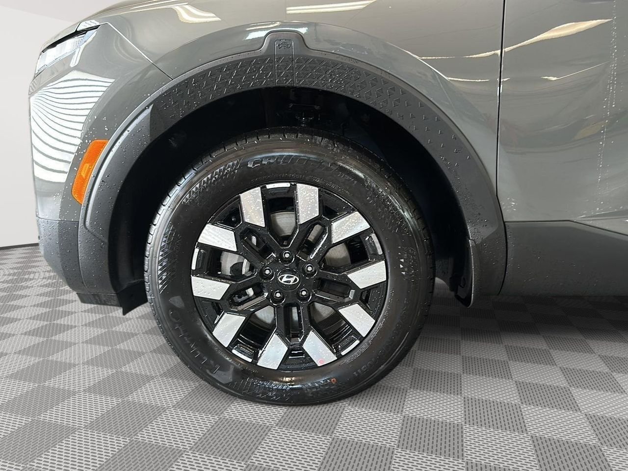 New 2026 Hampton Gray Hyundai SEL AWD image 43