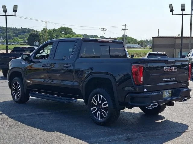 New 2026 Onyx Black GMC AT4 image 4
