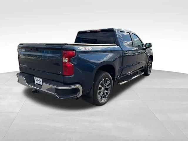 Used 2022 Northsky Blue Metallic Chevrolet LT (2FL) image 6