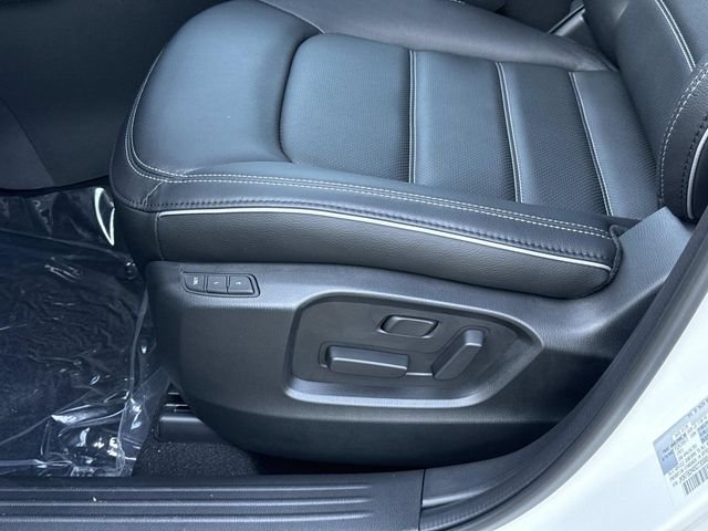2025 Mazda CX-5 S Preferred package - Photo 22