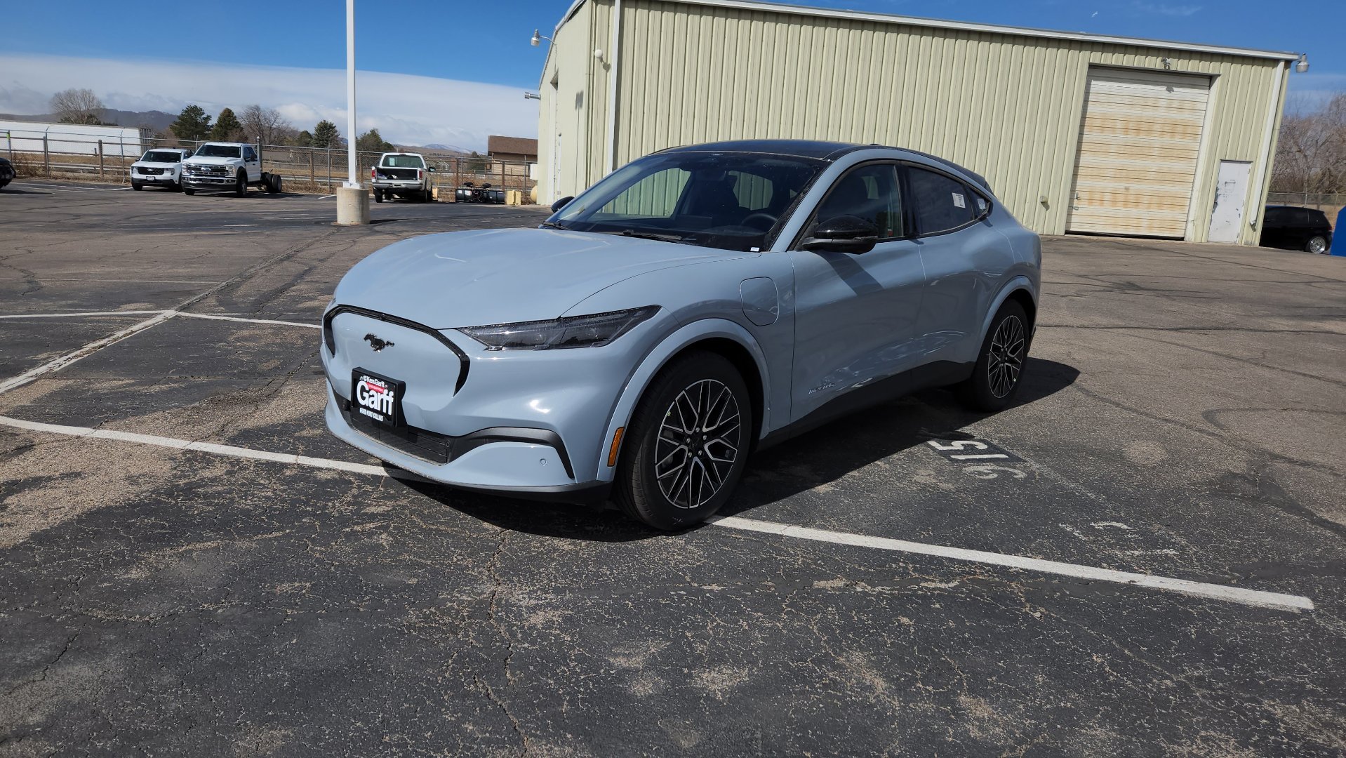 New 2026 Glacier Gray Metallic Tri-coat Ford Premium image 2