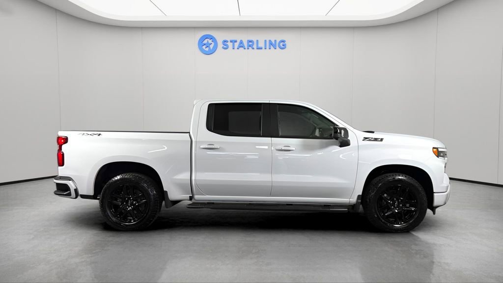 Certified Used 2025 Summit White Chevrolet RST image 11