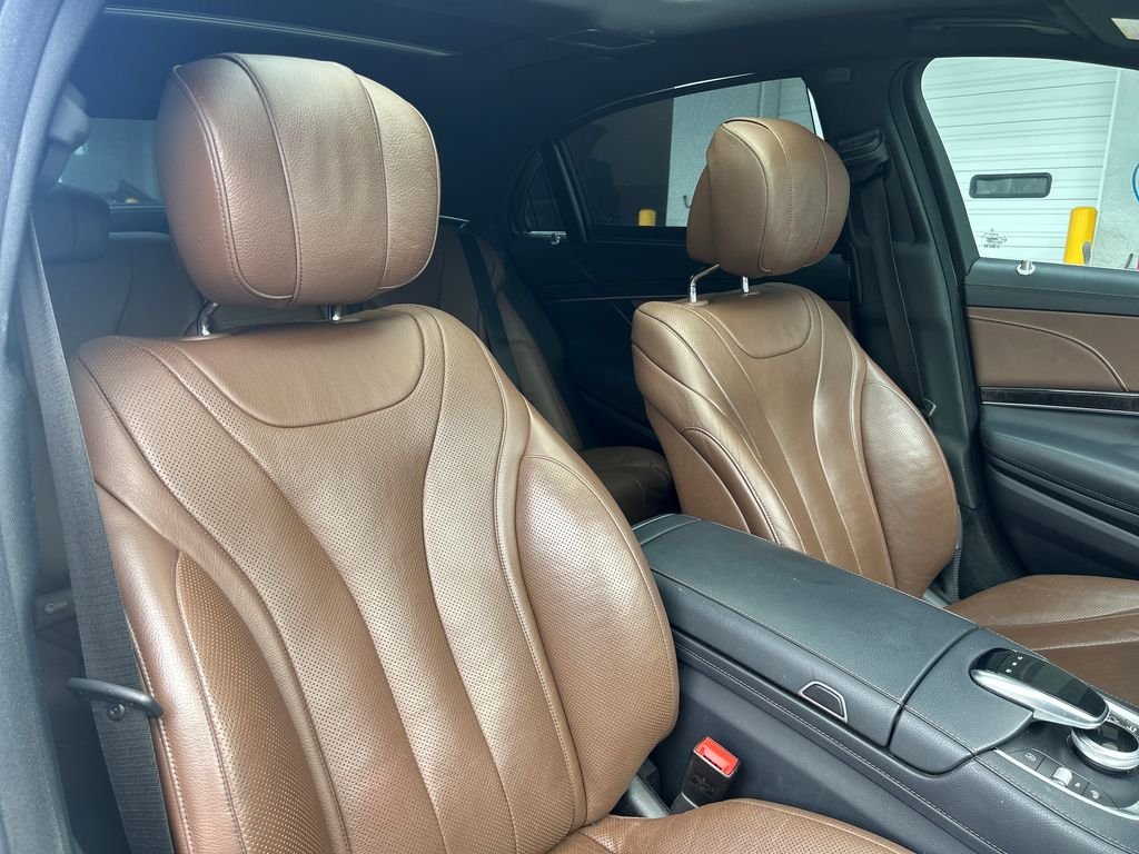 Used 2017  Mercedes-Benz S 550 image 13