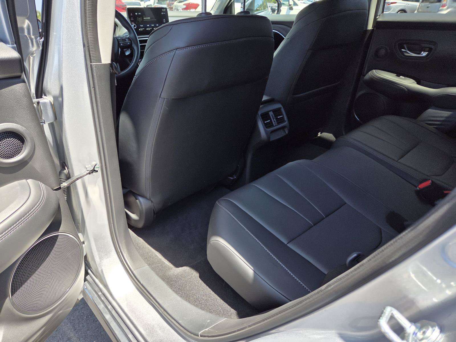 2025 Acura ADX Base - Photo 14