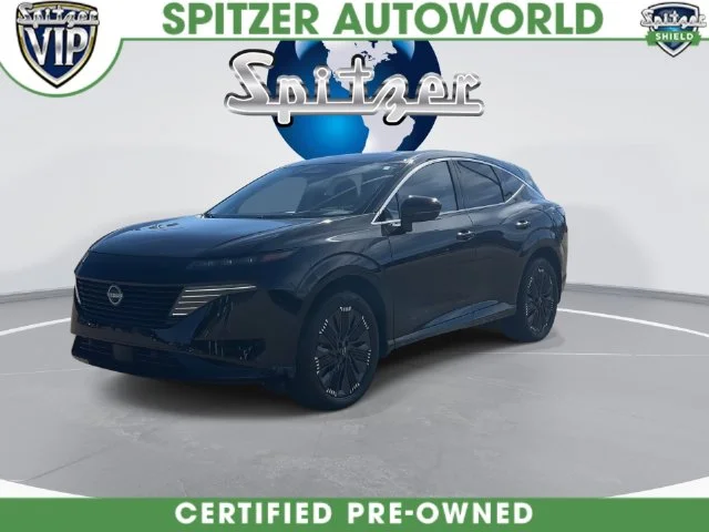 Certified Used 2025 Black Nissan Platinum image 4