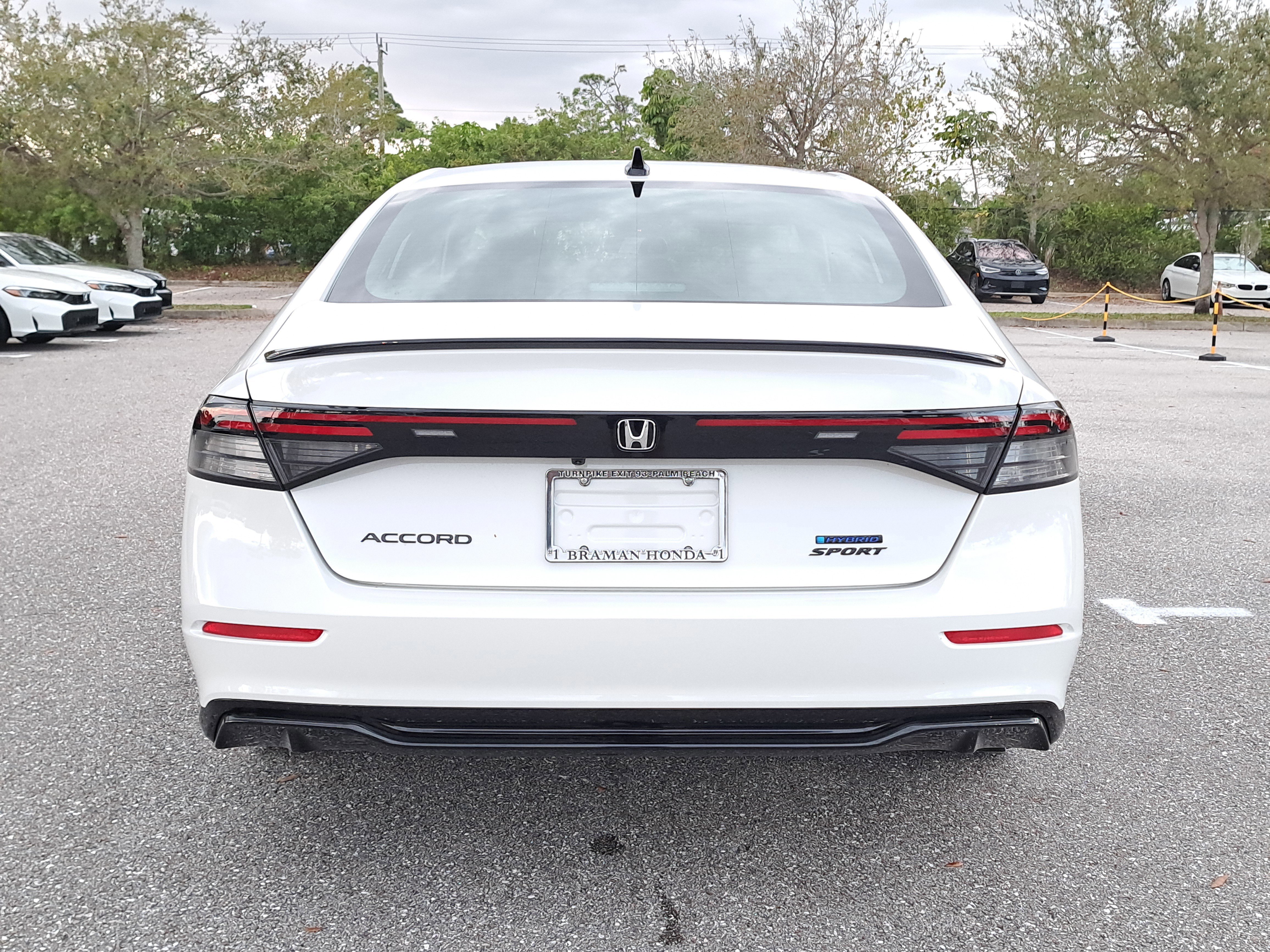 New 2026 Platinum White Pearl Honda Sport-L image 6