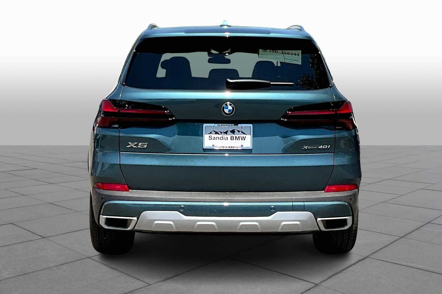 New 2026 Blue Ridge Mountain Metallic BMW xDrive40i image 4