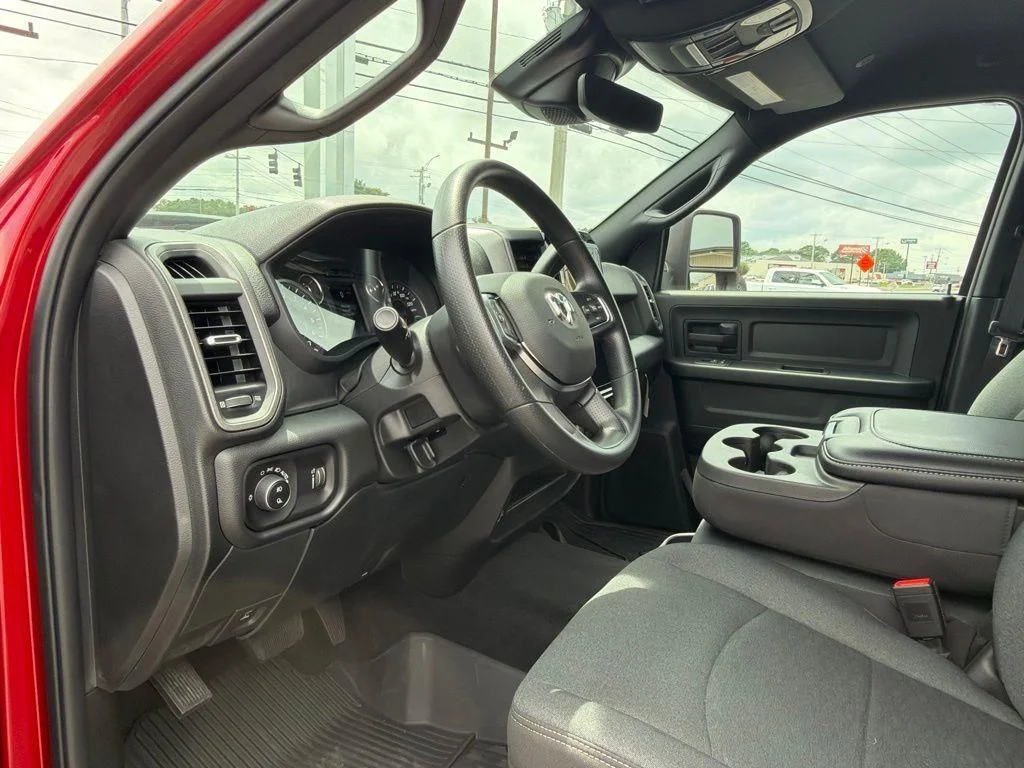 2026 RAM 2500 Tradesman - Photo 31