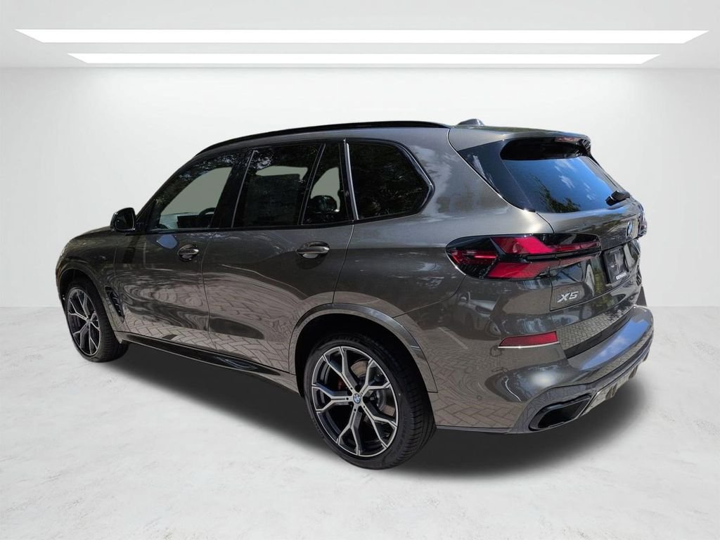 New 2026 Manhattan Green Metallic BMW xDrive40i image 6