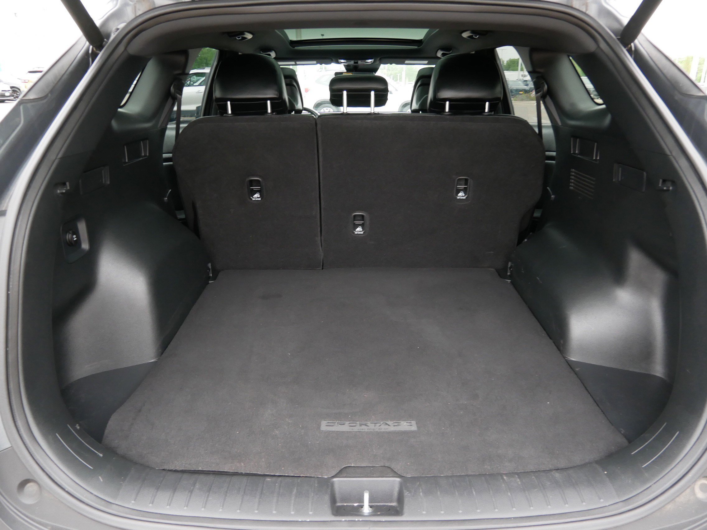 Used 2023 Gravity Gray Kia X-Line image 18