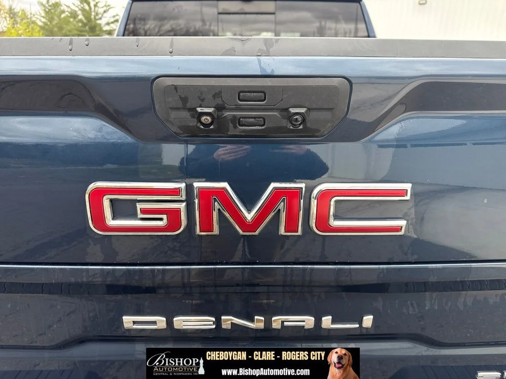Pre-Owned 2020 GMC Sierra 1500 Denali Crew Cab image 24