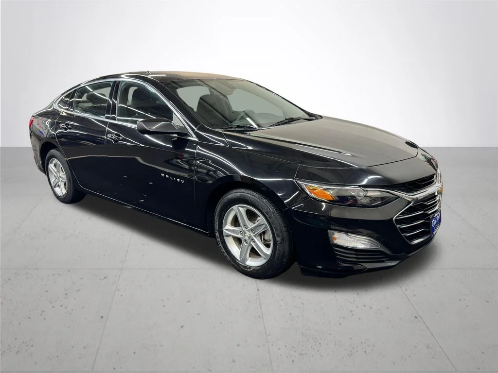 Used 2020 Black Chevrolet LS image 9
