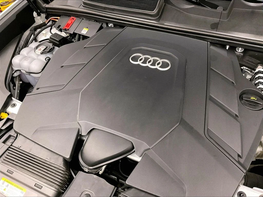 Used 2024 White Audi 55 Premium Plus image 39