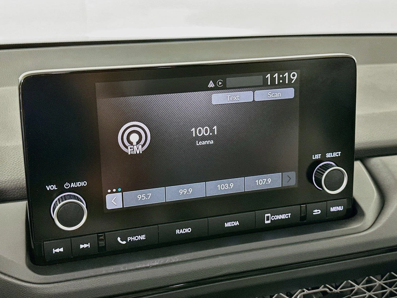 2024 Honda Accord LX - Photo 7