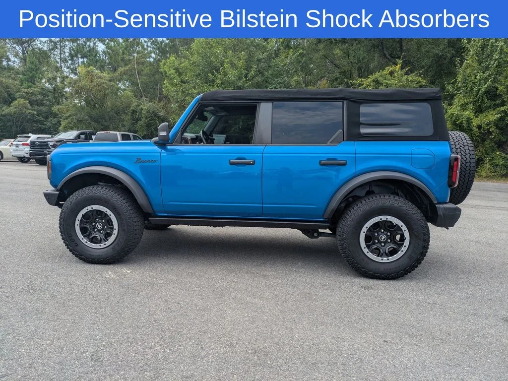Used 2022 Blue Ford Badlands image 7