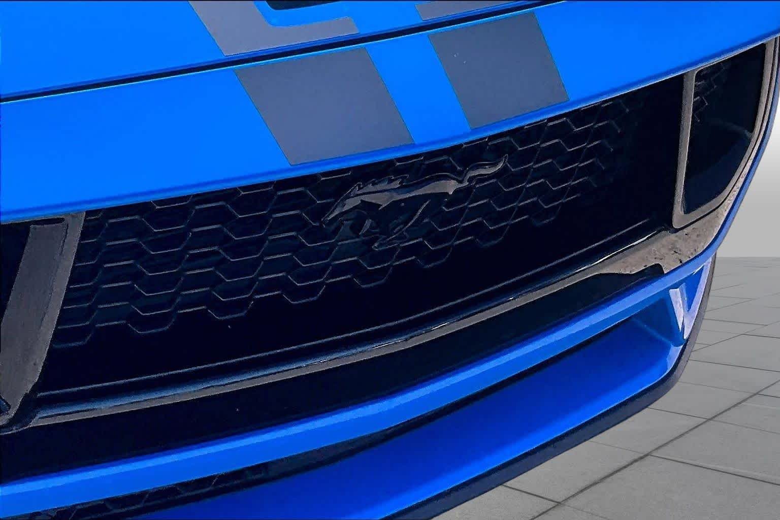 Used 2024 Grabber Blue Metallic Ford GT Premium image 26