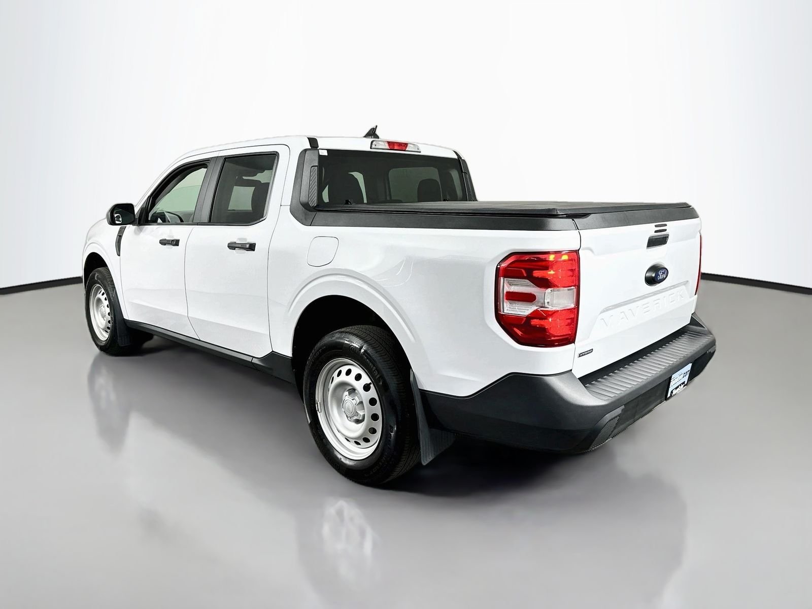 Used 2023 Oxford White Ford XL image 5
