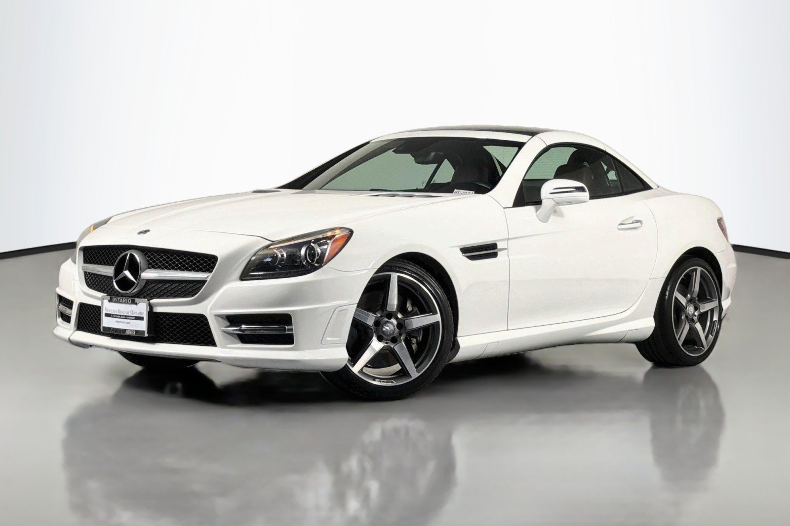 Used 2015 Polar White Mercedes-Benz 250 image 1