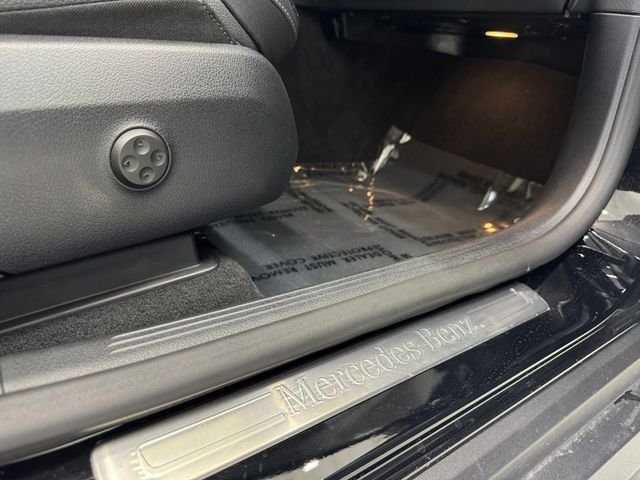 Certified Used 2026 Black Mercedes-Benz GLC 300 image 43