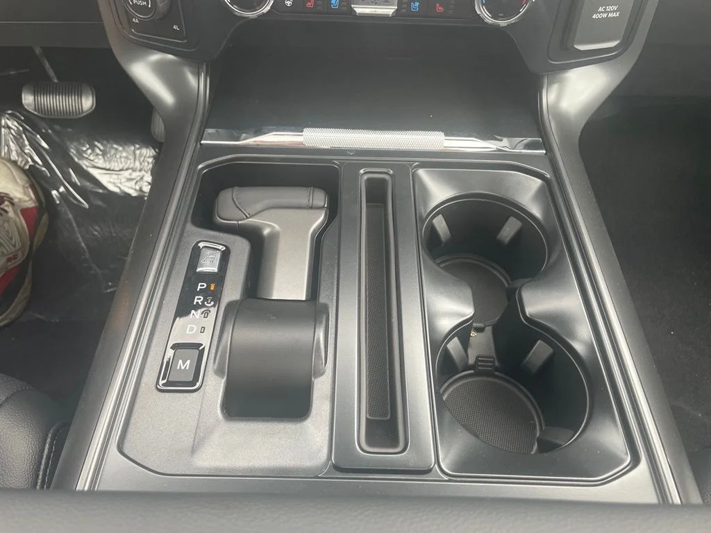 New 2026 Agate Black Metallic Ford Lariat® image 24