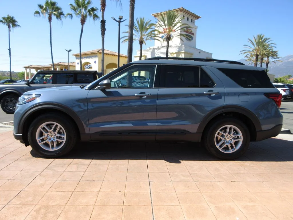 New 2026 Vapor Blue Metallic Ford Active image 1