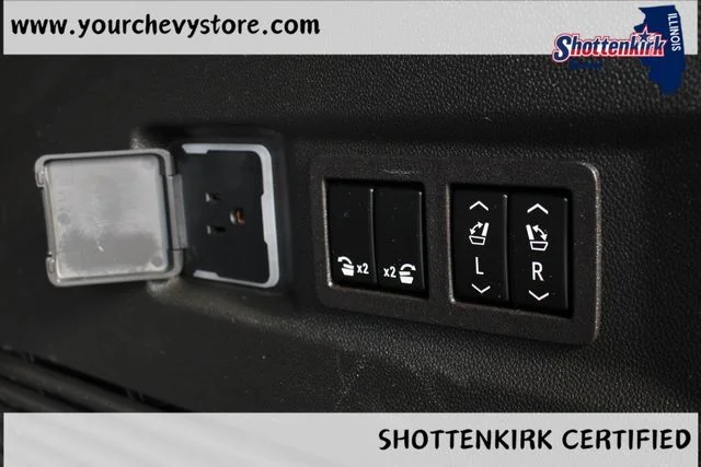 Used 2023 Gray Chevrolet Z71 image 24