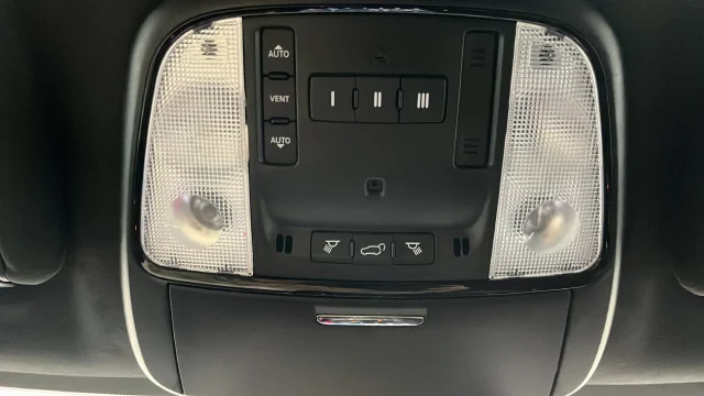 Used 2023 White Dodge R/T Premium image 43