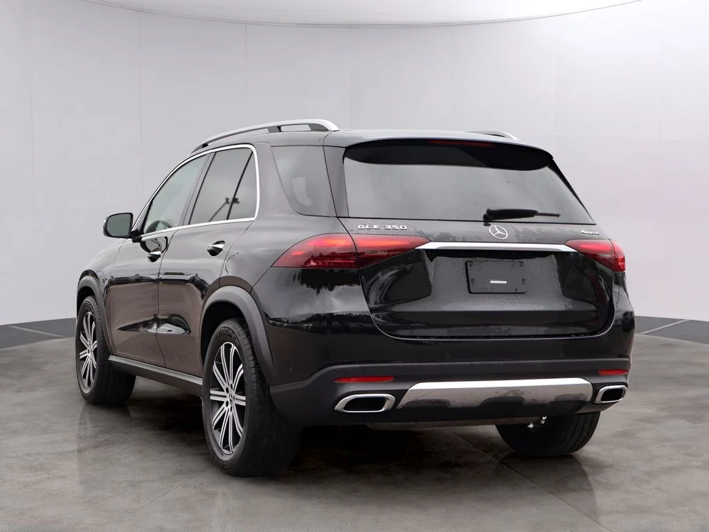 Used 2025 Obsidian Black Metallic Mercedes-Benz GLE 350 image 7