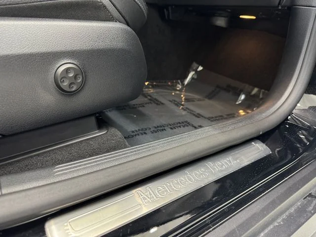Certified Used 2026 Black Mercedes-Benz GLC 300 image 43