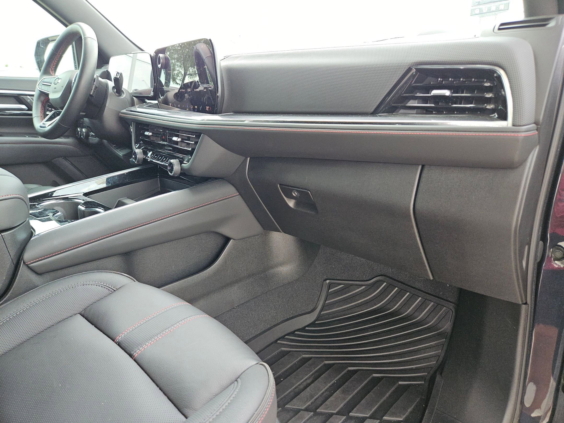 2025 Chevrolet Tahoe RST - Photo 29