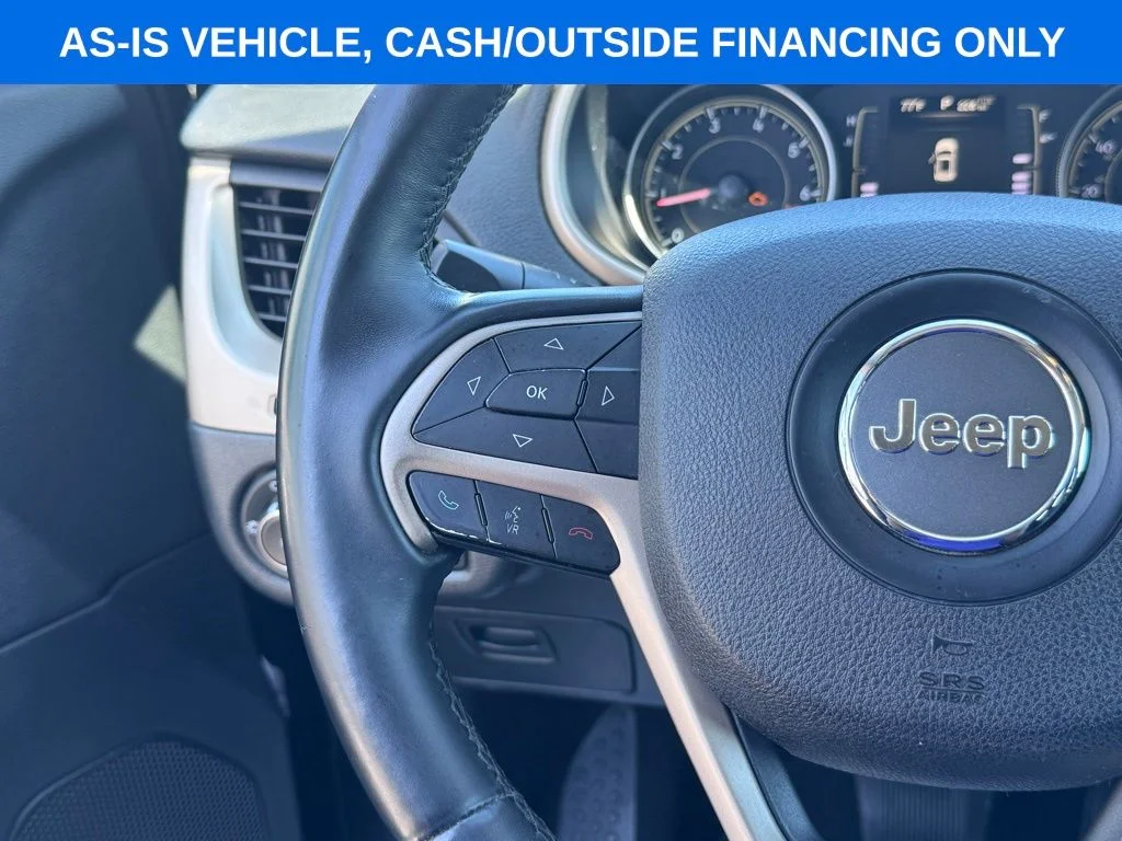 Used 2014 True Blue Jeep Latitude image 14