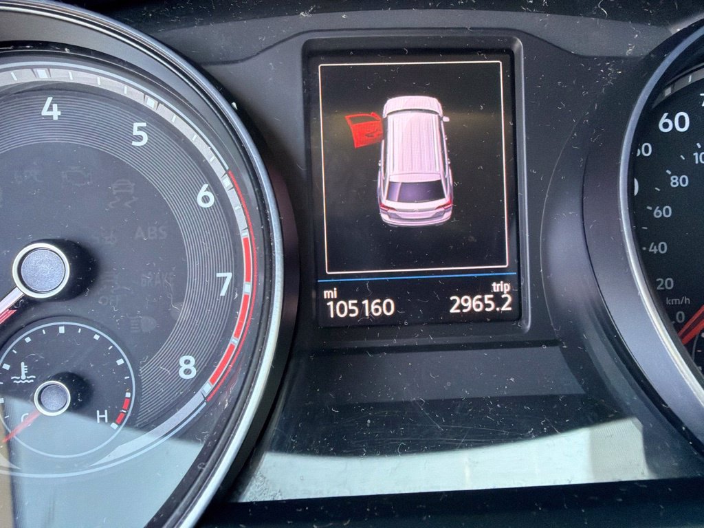 Used 2019  Volkswagen 3.6L V6 SE image 9