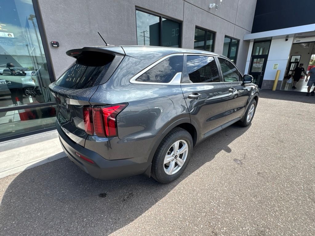 Used 2022 Gray Kia LX image 6