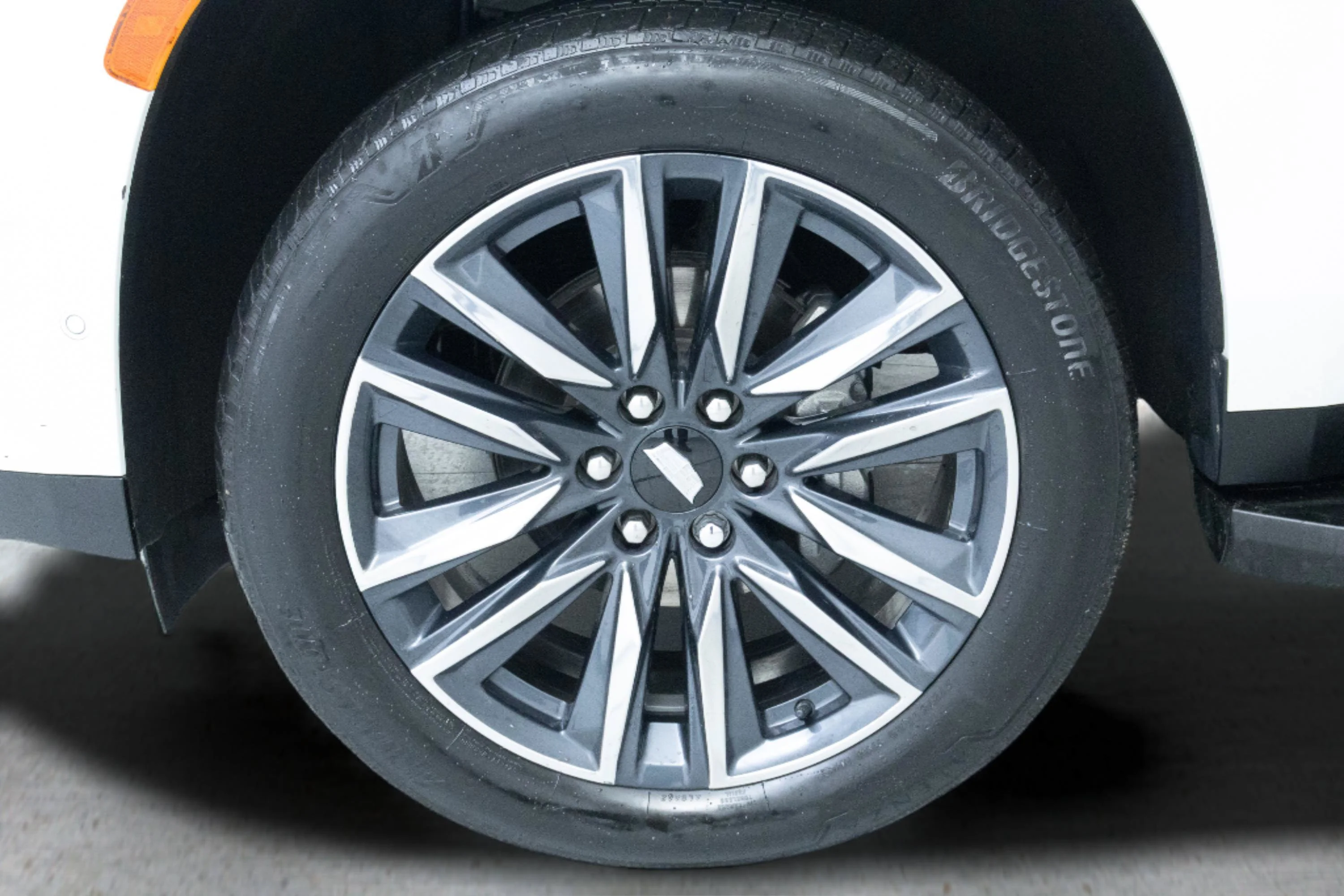 Used 2024 Crystal White Tricoat Cadillac 4WD Sport Platinum image 9