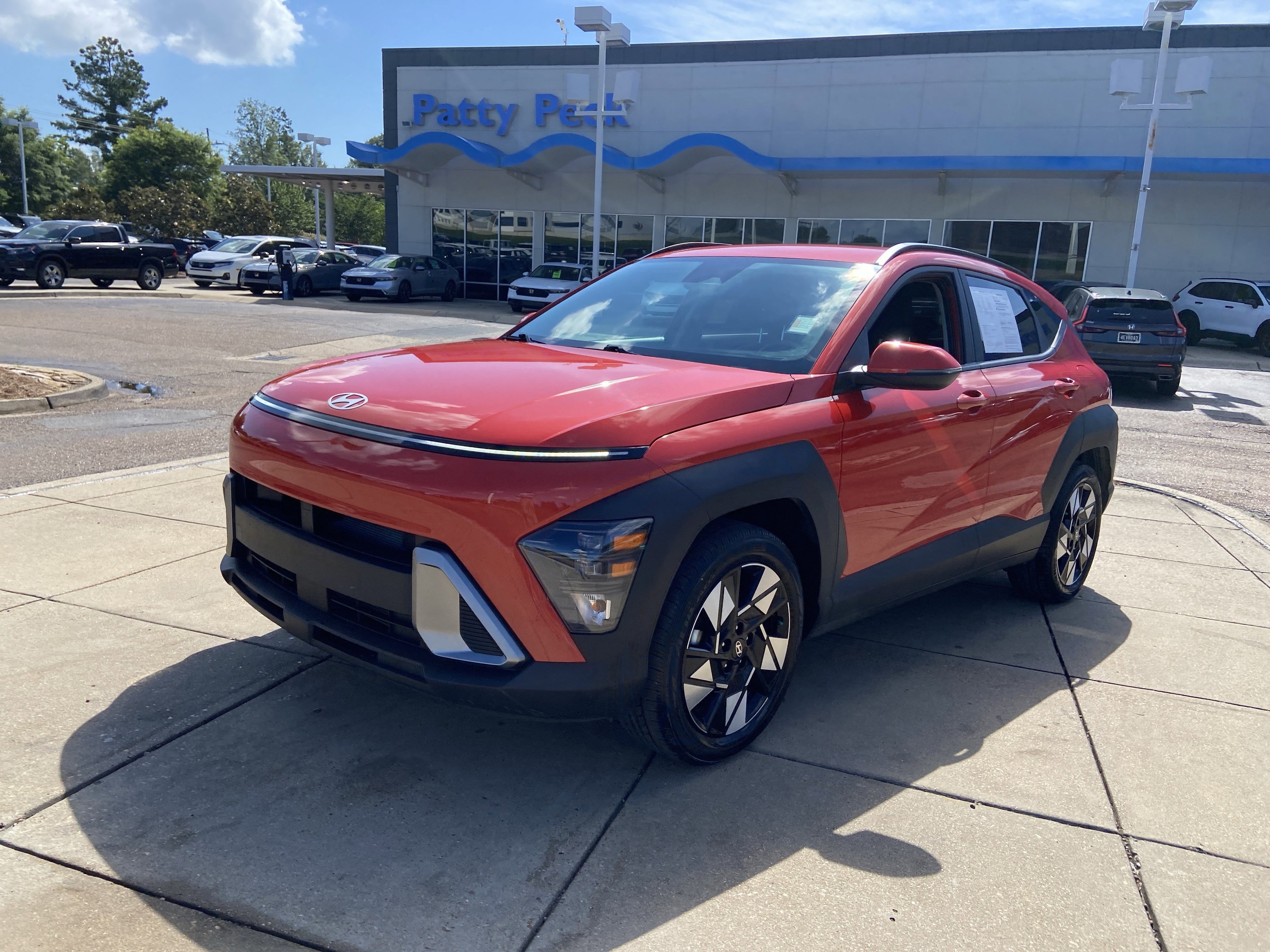 Used 2025 Soultronic Orange Pearl Hyundai SEL image 4