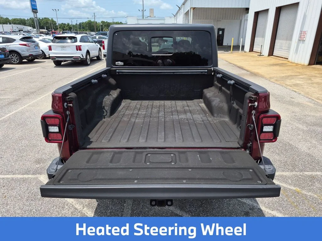 Used 2021 Red Jeep Overland image 34