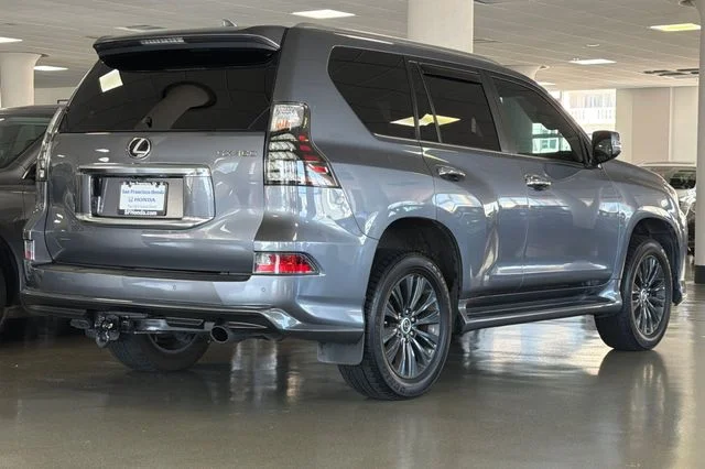 Used 2023 Nebula Gray Pearl Lexus 460 image 5