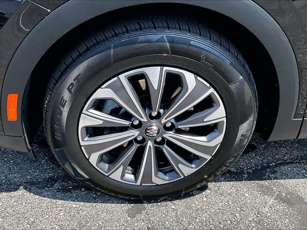 Used 2024 Black Buick Preferred image 7